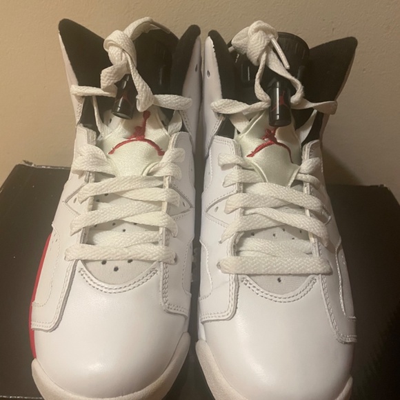 Air Jordan 6 Retro Basketball Shoes